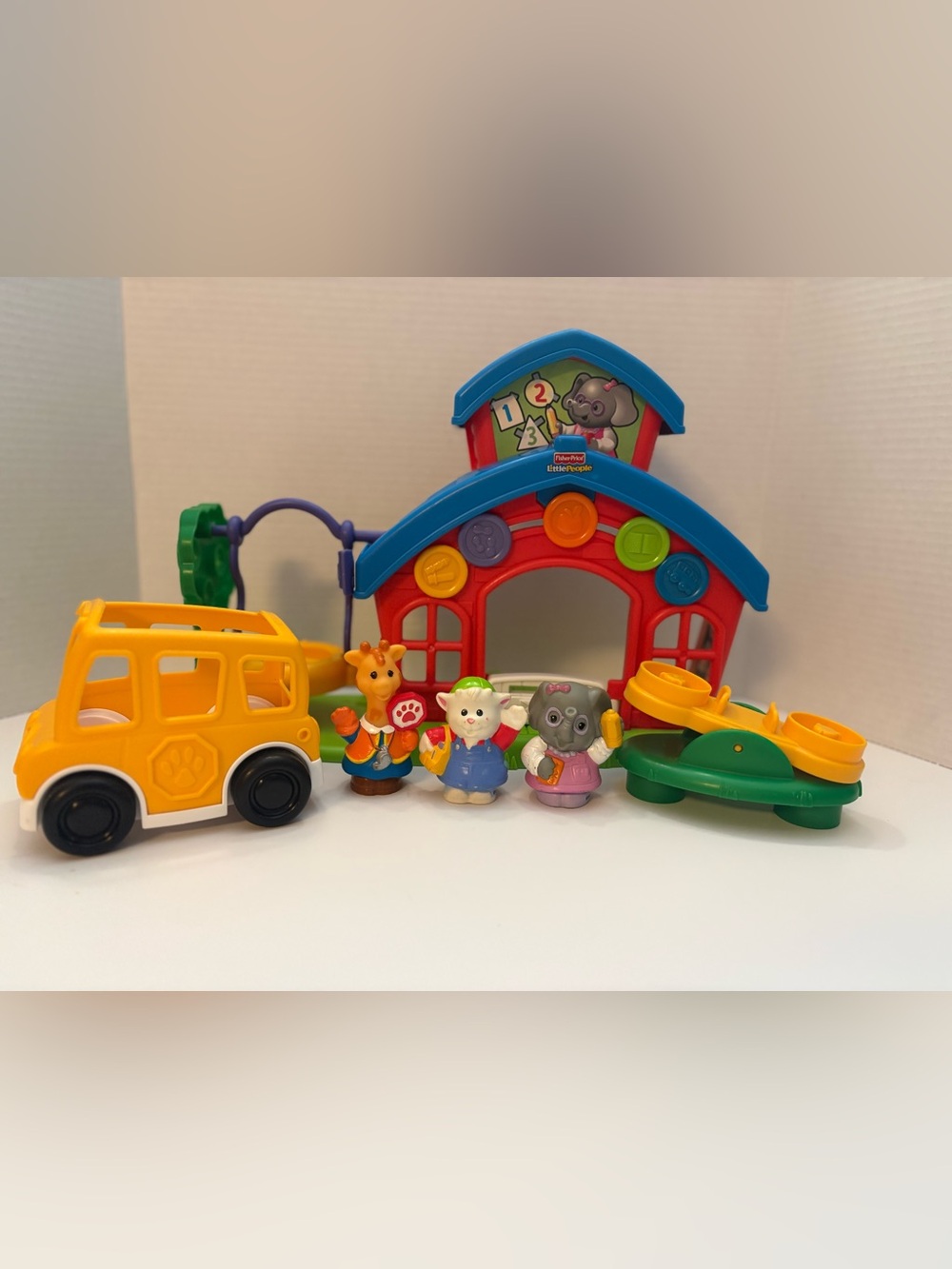 Fisher Price Little People Animalville Schoolhouse Complete HTF 2009